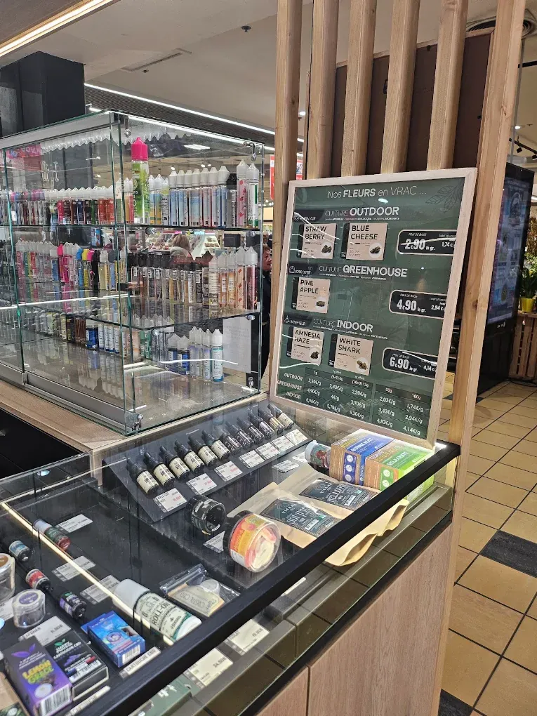 Corner CBD de la boutique HappeSmoke Auxerre